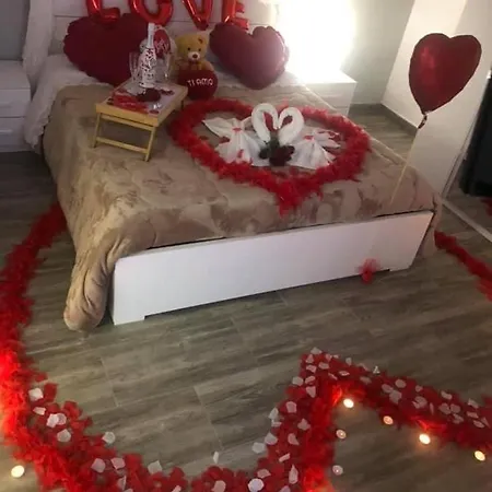 Dimora Vittoria Tatil Evi *